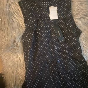 Black blouse sleeveless printed